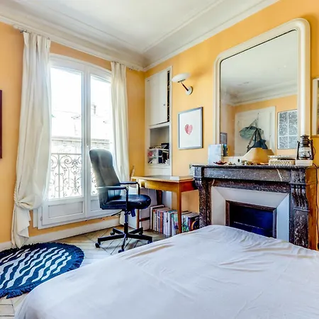 Central Avec Balcon Appartamento